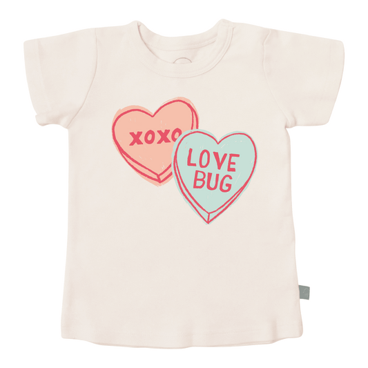 graphic tee | candy hearts